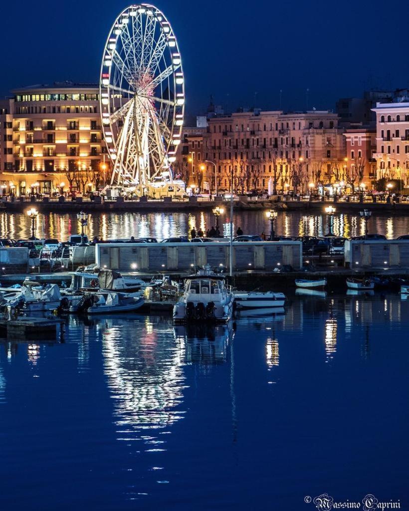 Casa Vacanze Santa Maria Villa Bari Exteriör bild